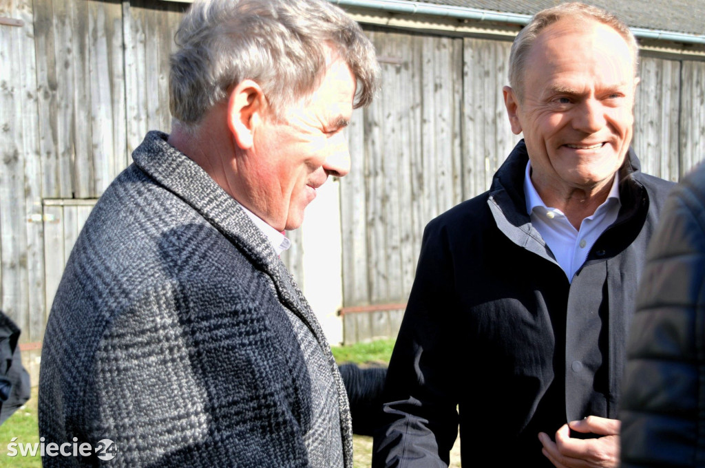 Donald Tusk odwiedził rolnika z Gruczna