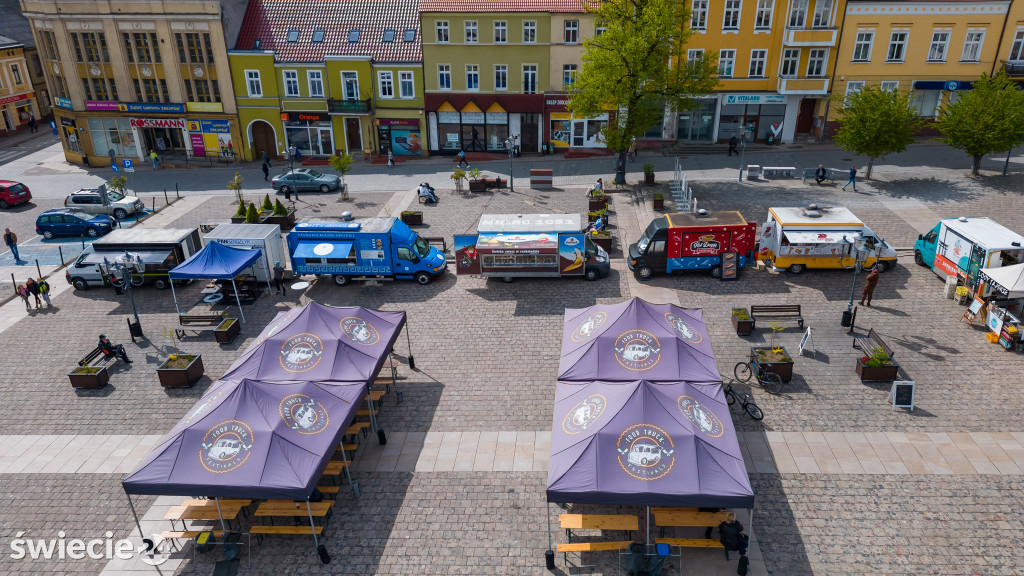 Food Trucki na Dużym Rynku