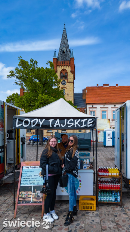 Food Trucki na Dużym Rynku