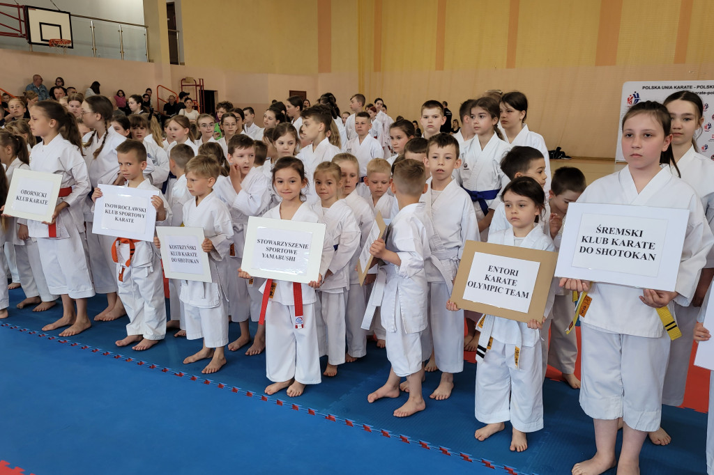 Medale karateków Yamabushi na Besuto Cup