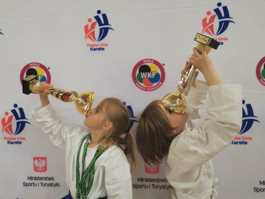 Medale karateków Yamabushi na Besuto Cup