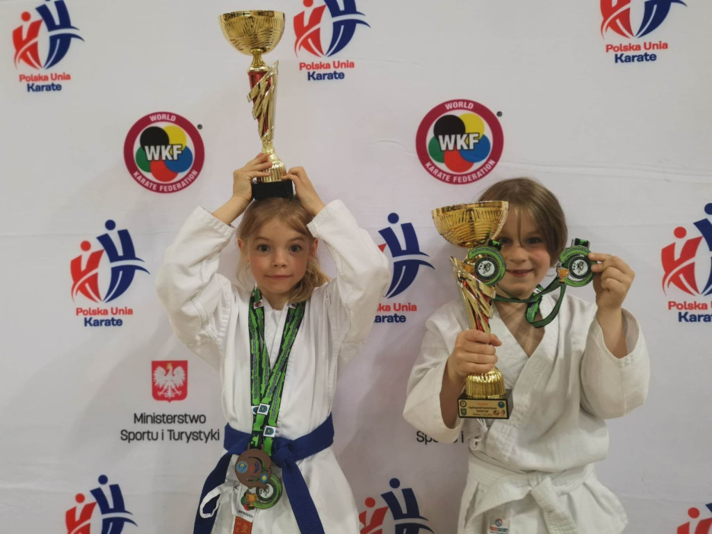Medale karateków Yamabushi na Besuto Cup