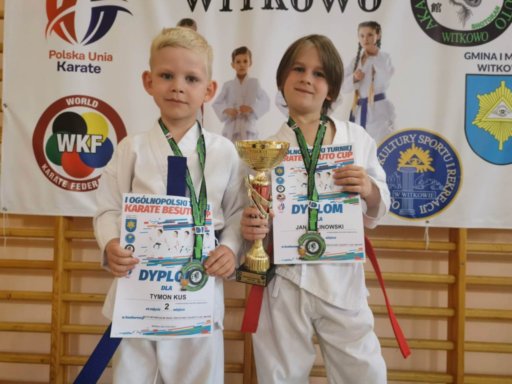 Medale karateków Yamabushi na Besuto Cup