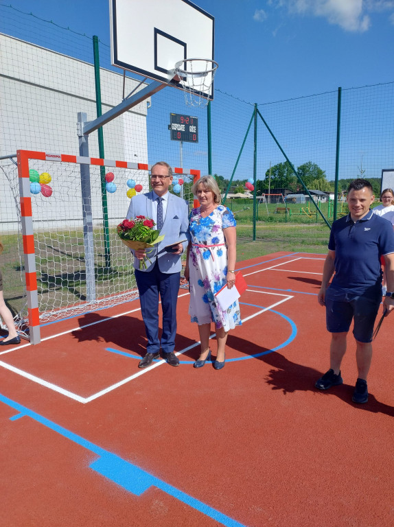 Nowe boisko w Wielkim Komorsku