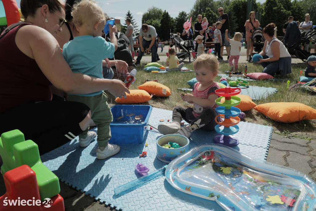 Piknik z okazji Dnia Dziecka w Świeciu