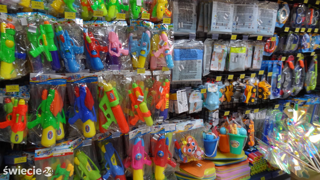 Market Super City na dzień przed otwarciem