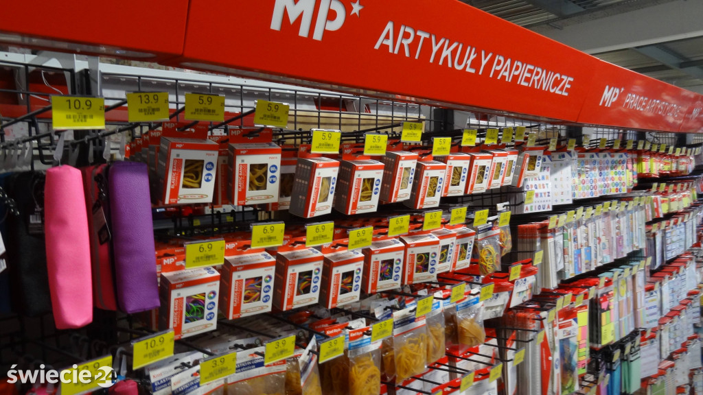 Market Super City na dzień przed otwarciem