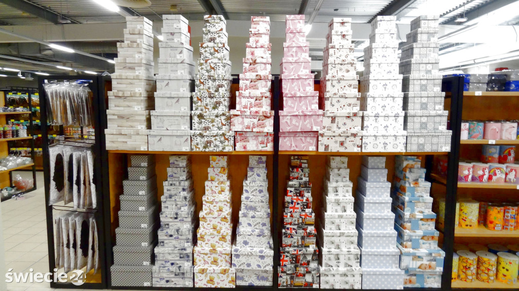 Market Super City na dzień przed otwarciem