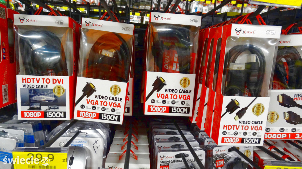 Market Super City na dzień przed otwarciem