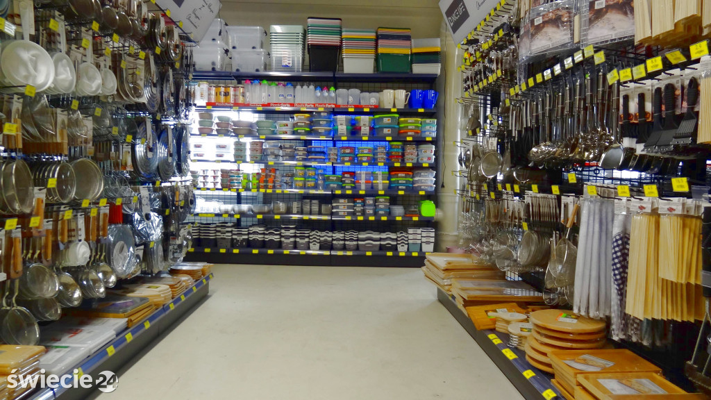 Market Super City na dzień przed otwarciem