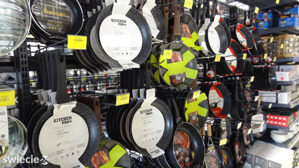 Market Super City na dzień przed otwarciem