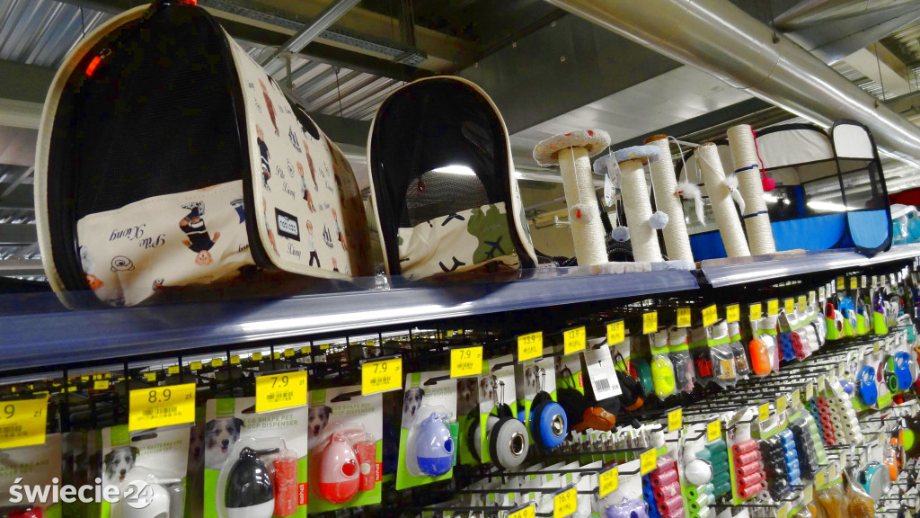 Market Super City na dzień przed otwarciem