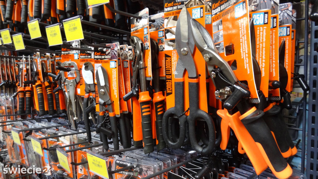 Market Super City na dzień przed otwarciem