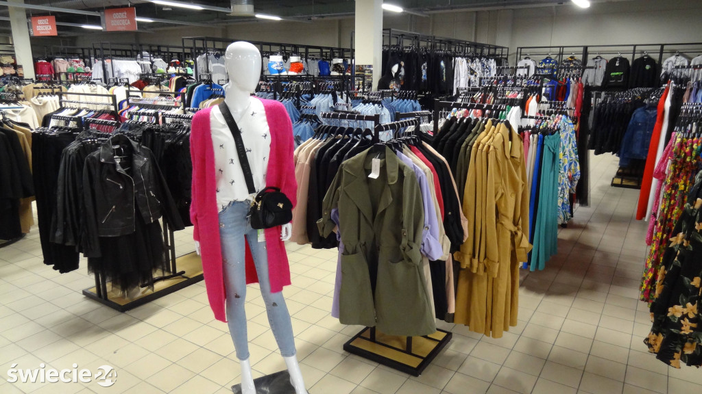 Market Super City na dzień przed otwarciem