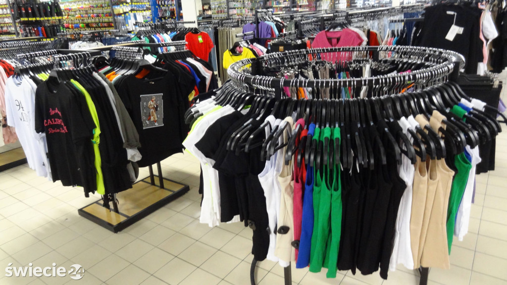 Market Super City na dzień przed otwarciem