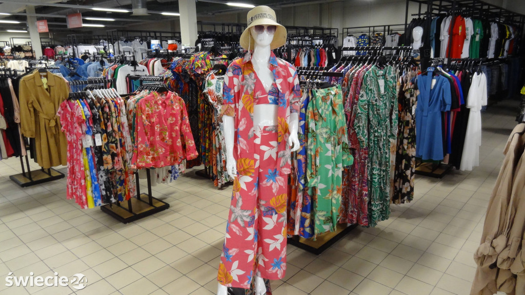 Market Super City na dzień przed otwarciem