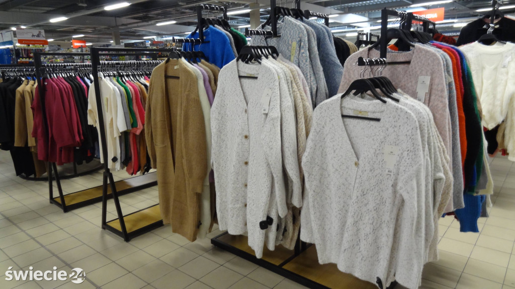 Market Super City na dzień przed otwarciem
