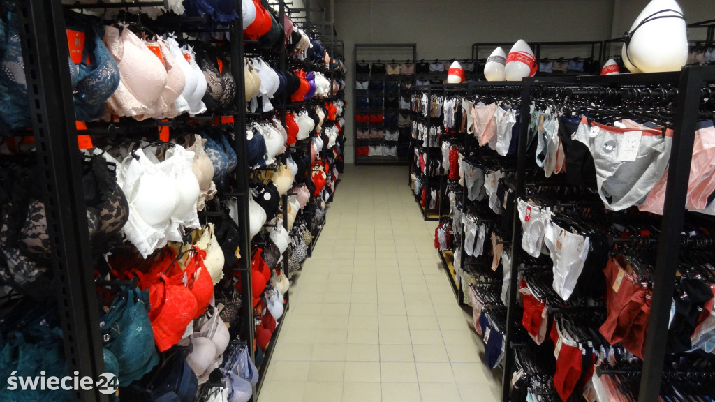 Market Super City na dzień przed otwarciem