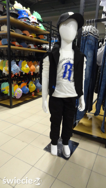 Market Super City na dzień przed otwarciem