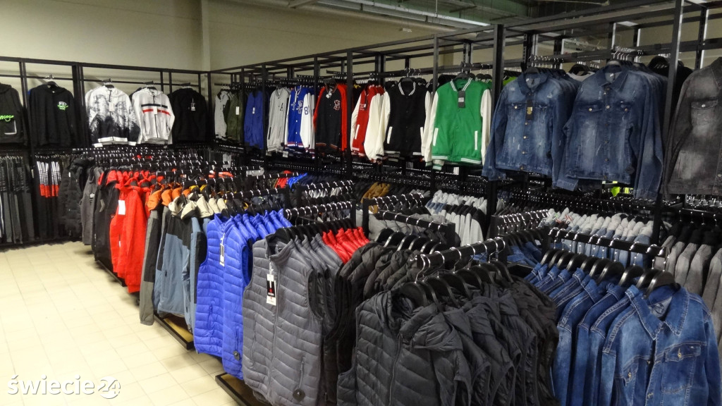 Market Super City na dzień przed otwarciem