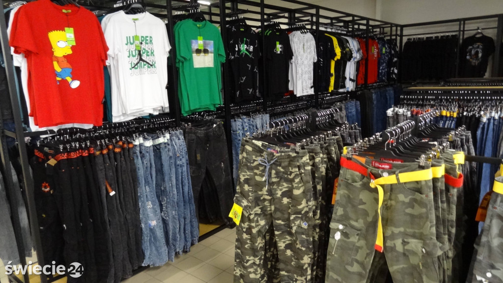 Market Super City na dzień przed otwarciem
