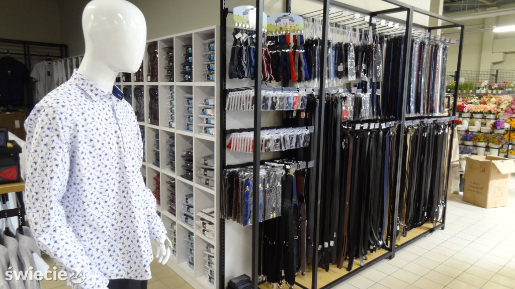 Market Super City na dzień przed otwarciem
