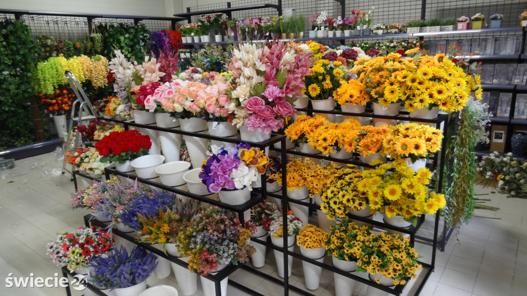 Market Super City na dzień przed otwarciem