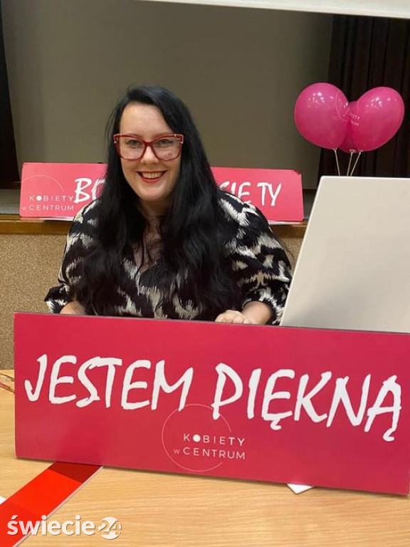 Kobieta piękna, zdrowa i pewna siebie
