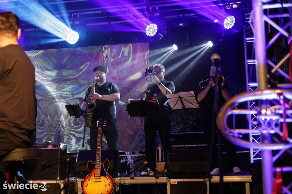 Boogie Woogie, czyli nocne show w parku
