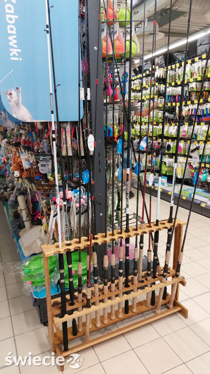 Skąd taka popularność sklepu Super City?