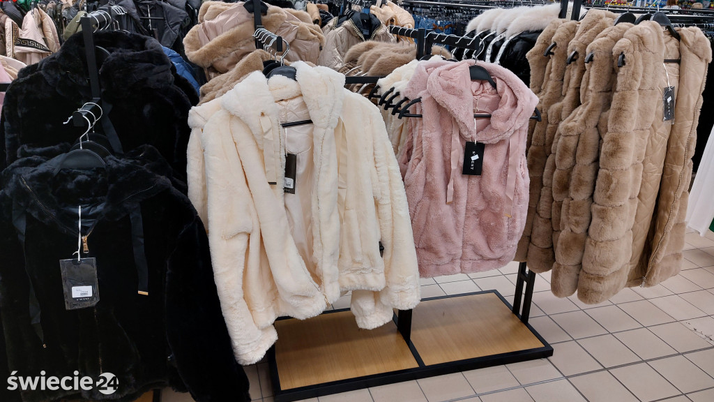 Skąd taka popularność sklepu Super City?