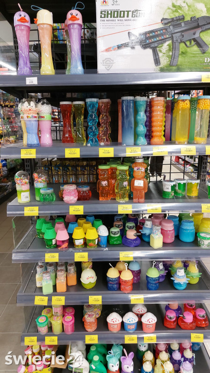 Skąd taka popularność sklepu Super City?