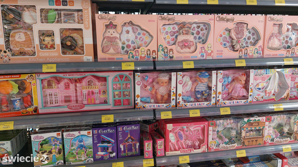 Skąd taka popularność sklepu Super City?