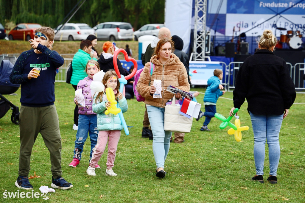 Piknik z funduszami europejskimi na Mariankach