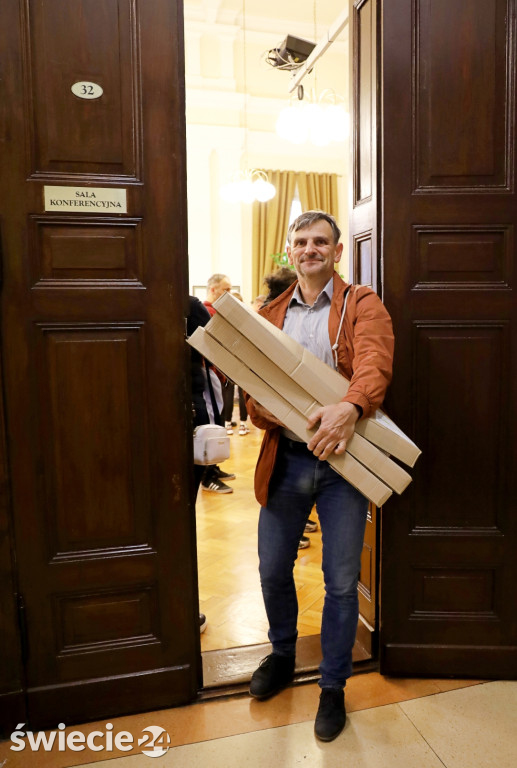 Komisje przygotowane na wybory parlamentarne