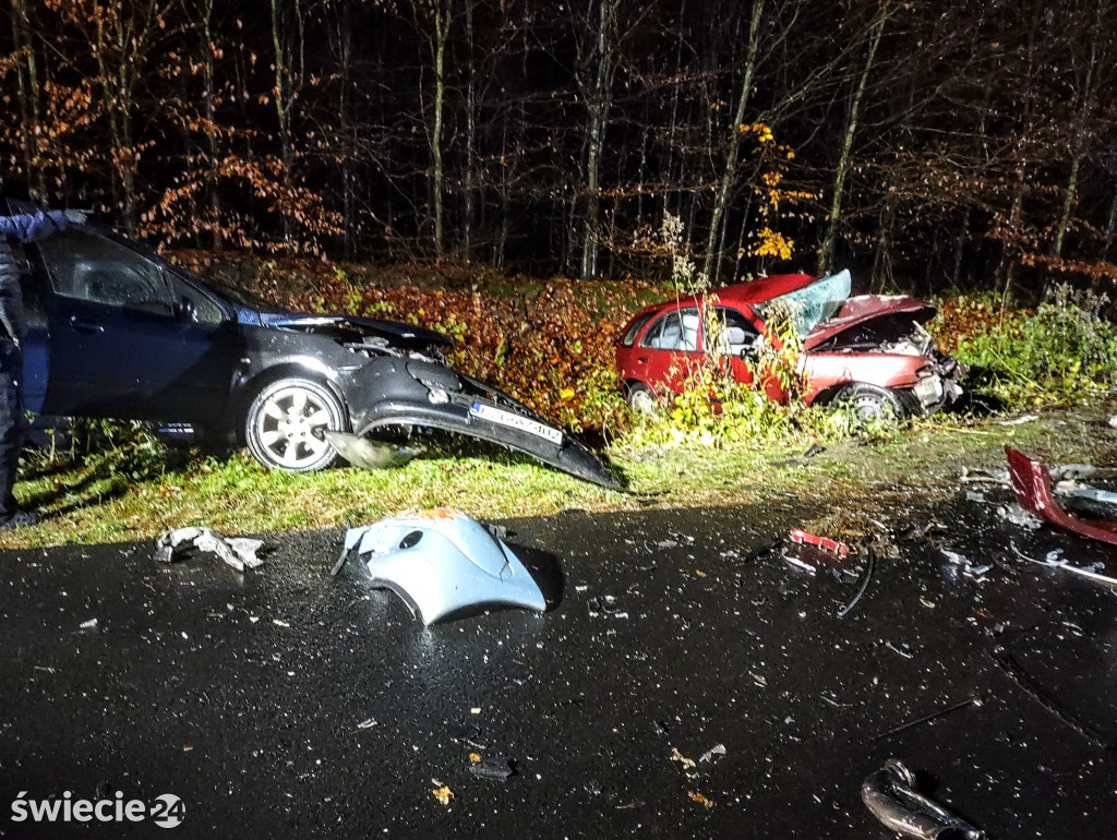 Zderzenie trzech pojazdów w Werach