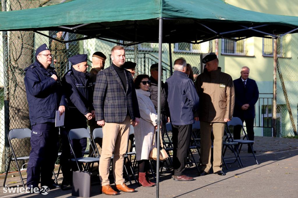 Mundurówka w ZSP w Świeciu