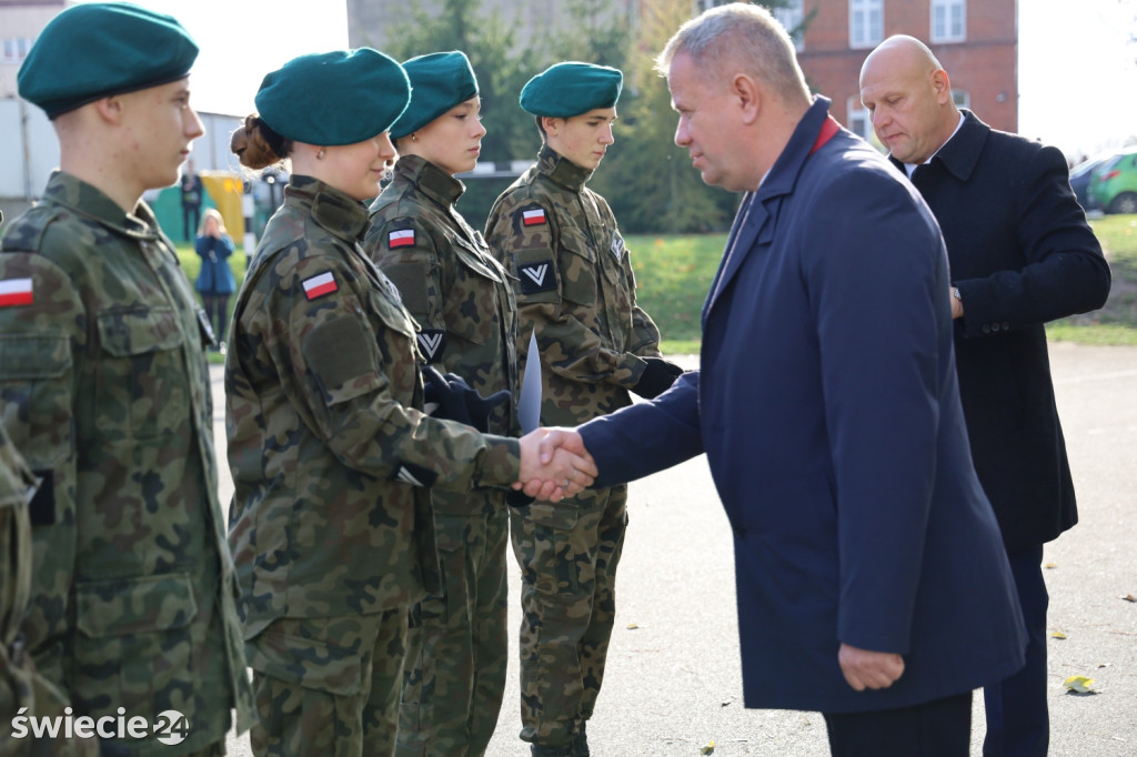 Mundurówka w ZSP w Świeciu