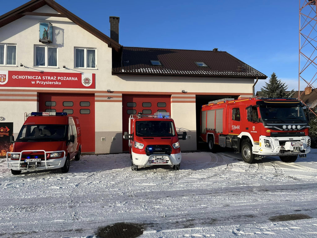 Nowy wóz strażacki dotarł do OSP Przysiersk
