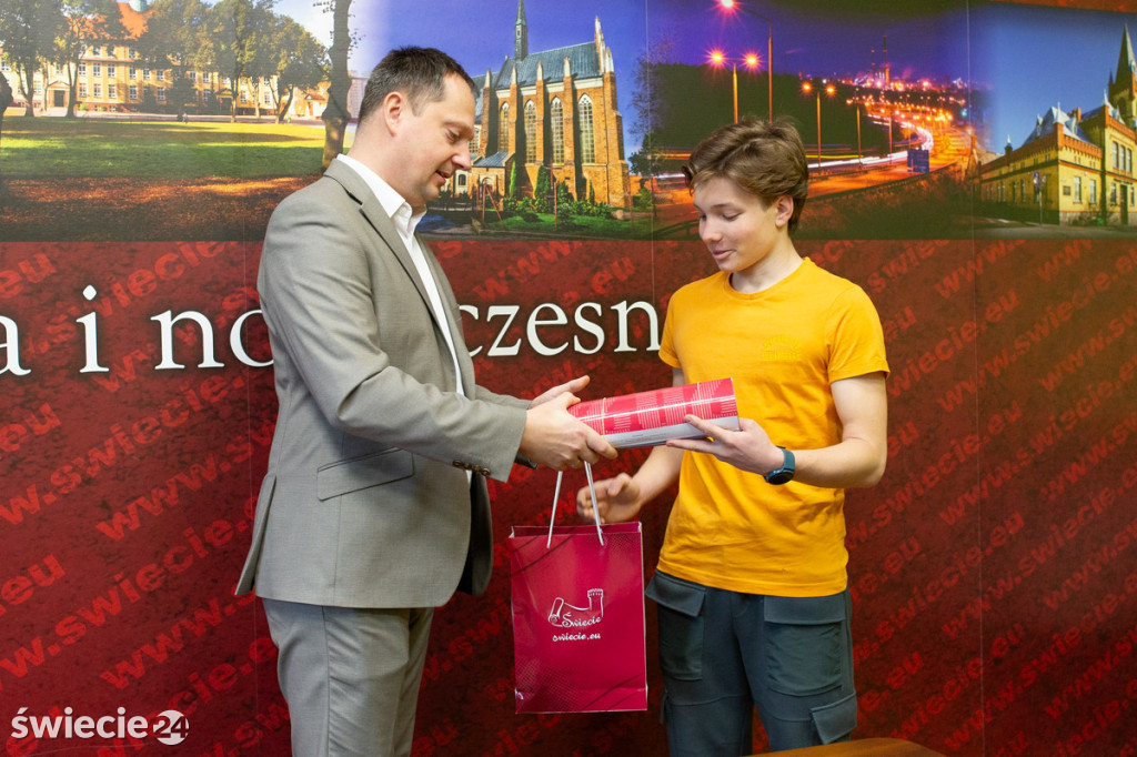 Kalendarz gminy Świecie 2024 - nagrodzeni autorzy