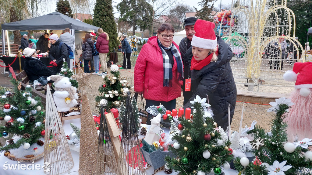 Kolorowo na Jarmarku Świątecznym w Świeciu