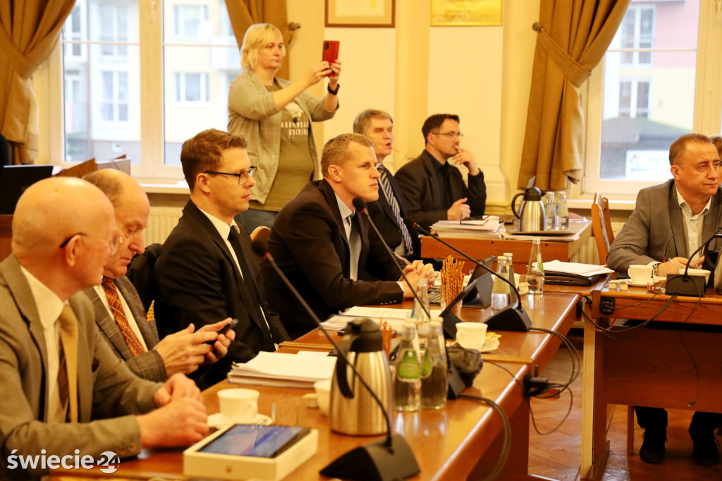 Uczniowie z Czapel kolędowali w urzędzie