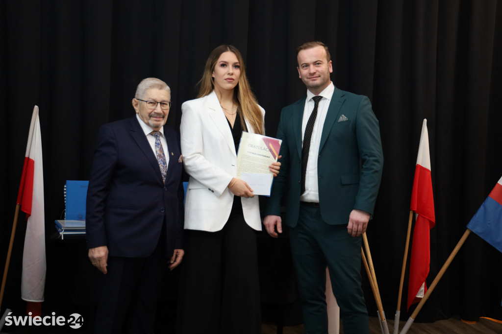 Burmistrz rozdał nagrody sportowcom