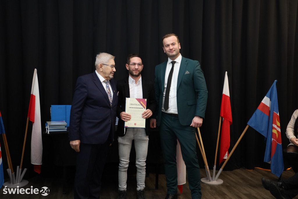 Burmistrz rozdał nagrody sportowcom