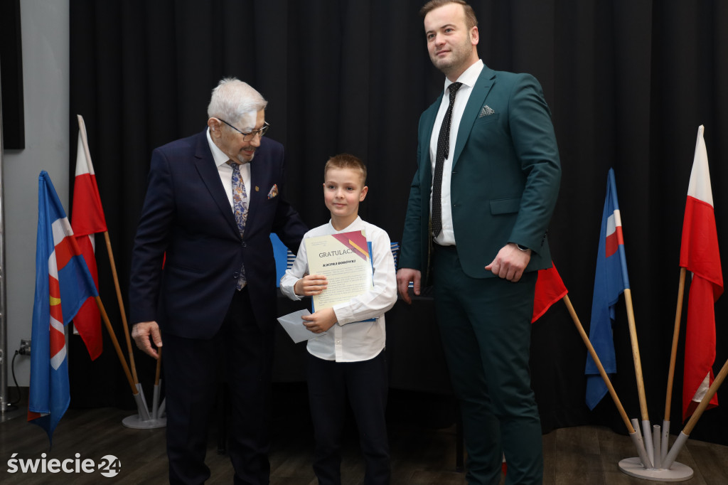 Burmistrz rozdał nagrody sportowcom