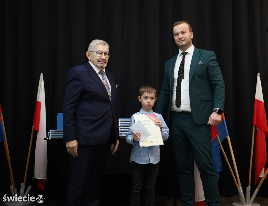 Burmistrz rozdał nagrody sportowcom