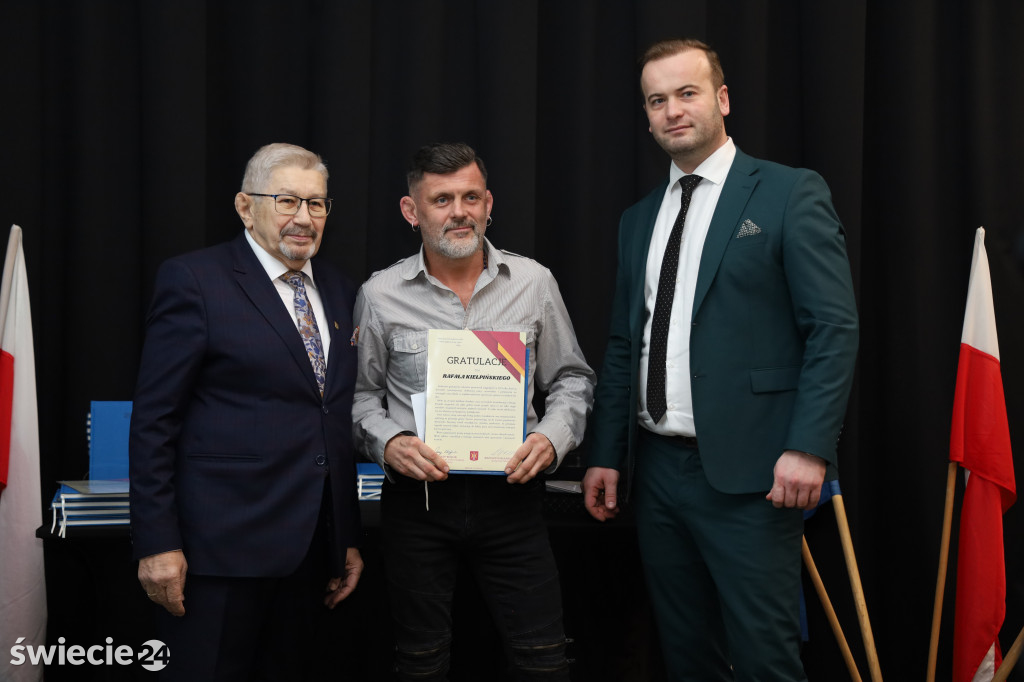 Burmistrz rozdał nagrody sportowcom