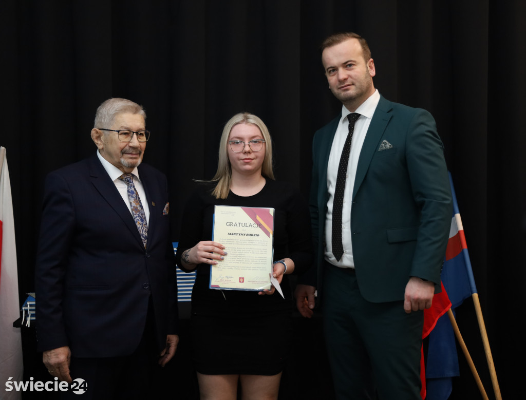 Burmistrz rozdał nagrody sportowcom