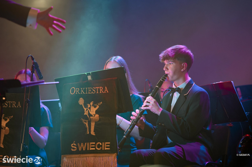 Koncert muzyki filmowej Orkiestry Dętej Świecie