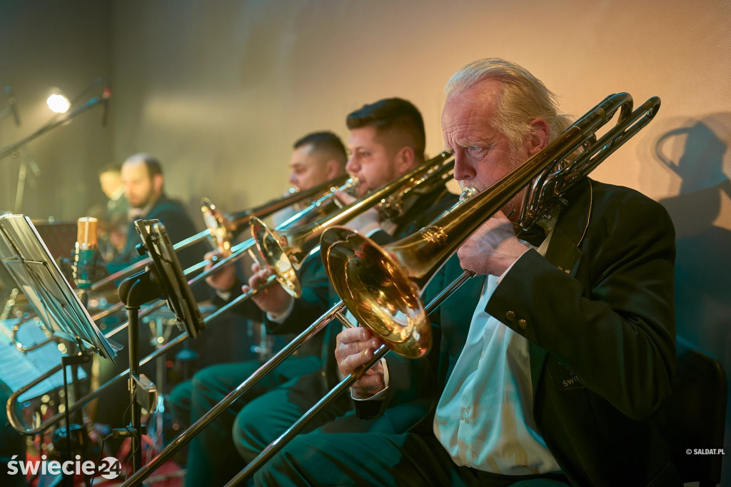 Koncert muzyki filmowej Orkiestry Dętej Świecie
